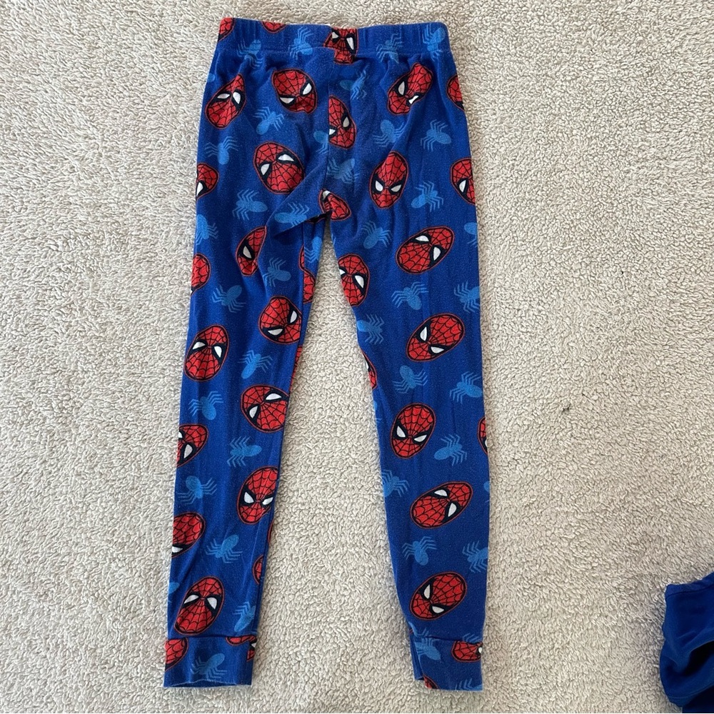 Spider-Man Pajama Set - Picture 8 of 12